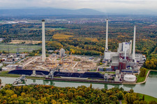 Schrägluftbild von EnBW Neubau Kohlekraftwerk am Rheinhafen im Ortsteil Daxlanden in Karlsruhe im Bundesland Baden-Württemberg, Deutschland