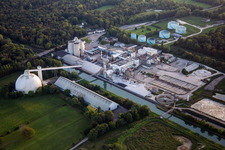 Schrägluftbild von Sucrerie d'ERSTEIN / Cristal Union in Erstein im Bundesland Bas-Rhin, Frankreich
