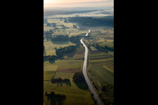 Canal de la Marne au Rhin in Schwindratzheim im Bundesland Bas-Rhin, Frankreich