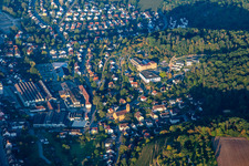 Kinderzentrum Maulbronn und Industriebrache in der Salzach Talaue im Bundesland Baden-Württemberg, Deutschland