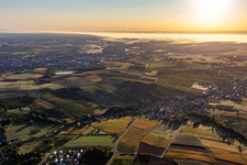 Oberhoffen-lès-Wissembourg im Bundesland Bas-Rhin, Frankreich vom Flugzeug aus
