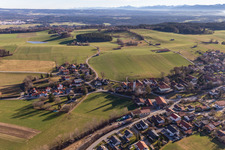 Friedhof im Ortsteil Degerndorf in Münsing im Bundesland Bayern, Deutschland