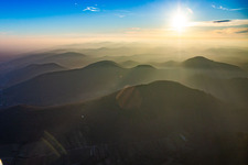 Leinsweiler im Bundesland Rheinland-Pfalz, Deutschland aus der Luft