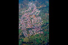 Dorf - Ansicht im Ortsteil Sulzbach in Gaggenau im Bundesland Baden-Württemberg, Deutschland