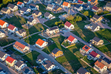 Rosen- und Lavendelweg in Kandel im Bundesland Rheinland-Pfalz, Deutschland