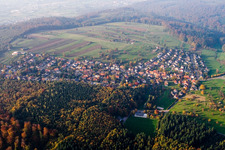Ortsteil Schluttenbach in Ettlingen im Bundesland Baden-Württemberg, Deutschland aus der Vogelperspektive