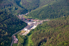 CHRIPA Paletten GmbH im Ortsteil Sarnstall in Annweiler am Trifels im Bundesland Rheinland-Pfalz, Deutschland