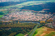 Neudorf von Westen in Graben-Neudorf im Bundesland Baden-Württemberg, Deutschland