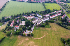 Plattenbausiedlung an der Karl-Liebknecht-Straße im Ortsteil Hirschfelde in Zittau im Bundesland Sachsen, Deutschland
