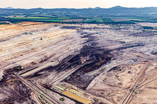 Braunkohletagebau Turów "PGE Górnictwo i Energetyka Konwencjonalna Oddział Kopalnia Węgla Brunatnego Turów" in Białopole im Bundesland Niederschlesien, Polen