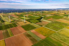 Windpark Offenbach in Bellheim im Bundesland Rheinland-Pfalz, Deutschland