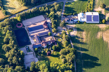Reitstall am Hochufer in Hagenbach im Bundesland Rheinland-Pfalz, Deutschland