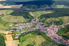 Ramsthal von Süden im Bundesland Bayern, Deutschland