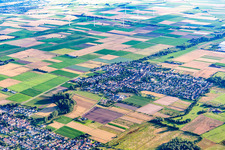 Ottersheim bei Landau im Bundesland Rheinland-Pfalz, Deutschland aus der Luft