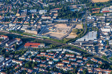 Neubaustelle an der Pfaudlerstraße in Schwetzingen im Bundesland Baden-Württemberg, Deutschland