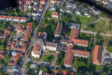 St. Paulus Stift Herxheim in Herxheim bei Landau im Bundesland Rheinland-Pfalz, Deutschland von oben gesehen