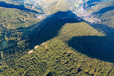 Luger Geiersteine von Osten im Bundesland Rheinland-Pfalz, Deutschland