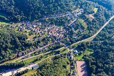 Luftaufnahme von Waldhambach von Süden im Bundesland Rheinland-Pfalz, Deutschland