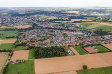 Stadt von Westen im Ortsteil Hilfarth in Hückelhoven im Bundesland Nordrhein-Westfalen, Deutschland