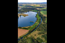 Baggersee an der Rur im Ortsteil Doveren in Hückelhoven im Bundesland Nordrhein-Westfalen, Deutschland