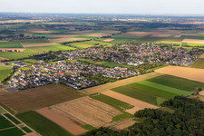 Ortschaft von Südwesten im Ortsteil Kückhoven in Erkelenz im Bundesland Nordrhein-Westfalen, Deutschland