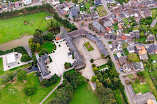 Luftbild von Schloss Rurich in Hückelhoven im Bundesland Nordrhein-Westfalen, Deutschland