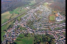 Ortschaft an der A6 von Süden im Ortsteil Erbach in Homburg im Bundesland Saarland, Deutschland
