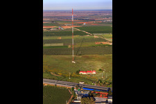Radio-Sendemast Centro Emisor RNE AM in Dos Hermanas im Bundesland Sevilla, Spanien