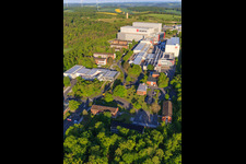 Luftaufnahme von Würth Industrie Service GmbH & Co. KG auf dem Drillberg aus Osten in Bad Mergentheim im Bundesland Baden-Württemberg, Deutschland