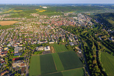 Luftbild von Stadtansicht im Taubertal aus Osten in Bad Mergentheim im Bundesland Baden-Württemberg, Deutschland