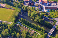 Tauberwehr Röttingen, Spielplatz und Tauberbrücke im Bundesland Bayern, Deutschland