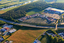 Luftaufnahme von Outlet Wertheim Village mit  adidas Outlet Store Wertheim, Nike Factory Store und AIGNER Outlet Wertheim im Ortsteil Bettingen im Bundesland Baden-Württemberg, Deutschland