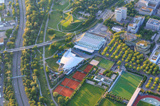 Mount Klotz, Europabad Karlsruhe und Europahalle im Ortsteil Südweststadt im Bundesland Baden-Württemberg, Deutschland