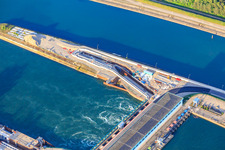 Rheinschleuse mit Wasserkraftwerk Marckolsheim der EDF im Bundesland Bas-Rhin, Frankreich