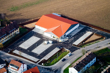 Schrägluftbild von Neubau Netto-Markt in Kandel im Bundesland Rheinland-Pfalz, Deutschland