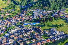 Schwimmbad Elzach im Ortsteil Wellishöfe im Bundesland Baden-Württemberg, Deutschland