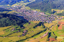 Ortsansicht im Schuttertal aus Norden in Seelbach im Bundesland Baden-Württemberg, Deutschland
