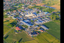 Industriegebiet Tullastraße mit BELLE AG, HBW5 DSHT und  Lithonplus GmbH & Co. KG in Wyhl am Kaiserstuhl im Bundesland Baden-Württemberg, Deutschland