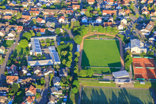Sportplatz des SC Wyhl an der Werkrealschule Nördlicher Kaiserstuhl in Wyhl am Kaiserstuhl im Bundesland Baden-Württemberg, Deutschland