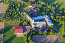 Lager und Silos der Südgetreide GmbH & Co. Kommanditgesellschaft in Weisweil im Bundesland Baden-Württemberg, Deutschland