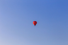 Heissluftballon Media-Markt Halberstadt D-OMMH in Aschersleben im Bundesland Sachsen-Anhalt, Deutschland