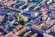 Luftbild von Kirche St. Martini am Matiniplan im Ortsteil Diocese Halberstadt im Bundesland Sachsen-Anhalt, Deutschland