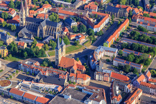 Fischmarkt und Kirche St. Martini am Matiniplan im Ortsteil Diocese Halberstadt im Bundesland Sachsen-Anhalt, Deutschland
