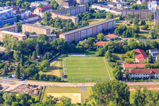 Bolzplatz an der Berufsbildenden Schule in Quedlinburg im Bundesland Sachsen-Anhalt, Deutschland