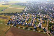 Drohnenbild von Neubaugebiet K2 in Kandel im Bundesland Rheinland-Pfalz, Deutschland
