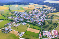 Dorfansicht aus Südosten im Ortsteil Harthausen in Epfendorf im Bundesland Baden-Württemberg, Deutschland