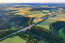 Baustelle auf der Neckarburgbrücke für die A81 in Rottweil im Bundesland Baden-Württemberg, Deutschland