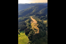Ebersberg mit Schafstall Thanheim in Bisingen im Bundesland Baden-Württemberg, Deutschland