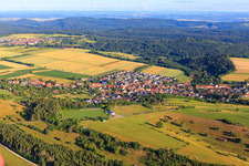 Ortsansicht aus Osten im Ortsteil Erlaheim in Geislingen im Bundesland Baden-Württemberg, Deutschland