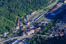 Bahnhof Oberndorf (Neckar) und HK-Präzisionstechnik GmbH in Oberndorf am Neckar im Bundesland Baden-Württemberg, Deutschland